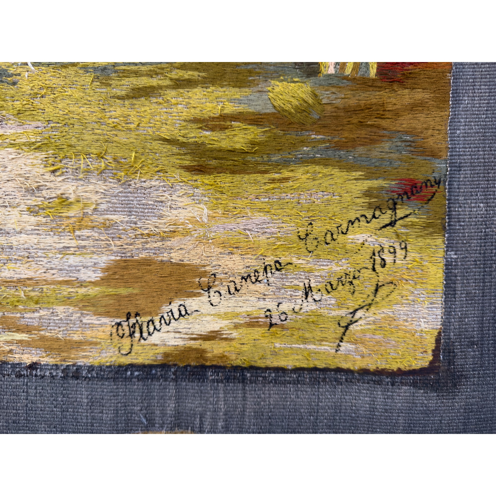 Grande pannello rettangolare in tessuto ricamato e dipinto, 1899