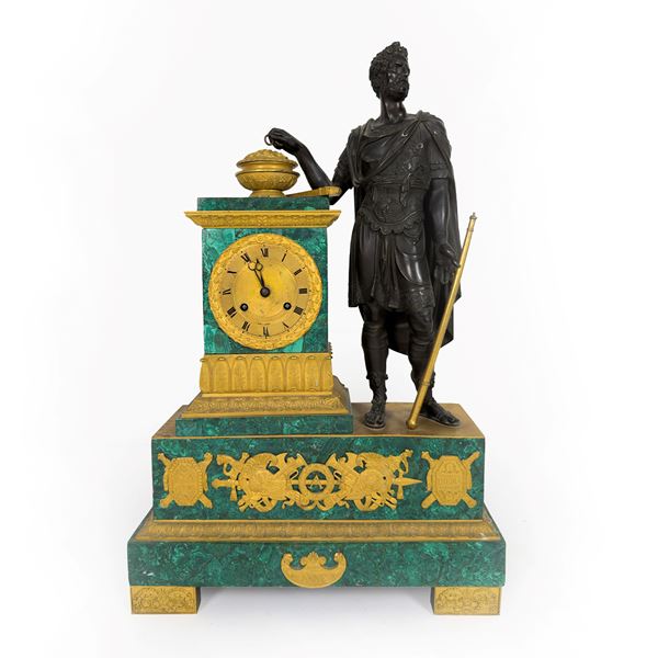 Grande pendola in bronzo dorato placcato in malachite, Francia, XIX secolo