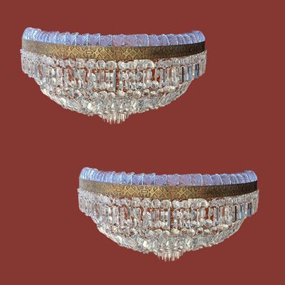 Plafoniere circolari, metallo dorato e vetro sfaccettato