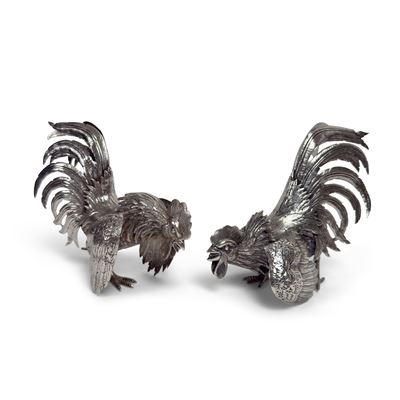 Due galli, scultura in argento