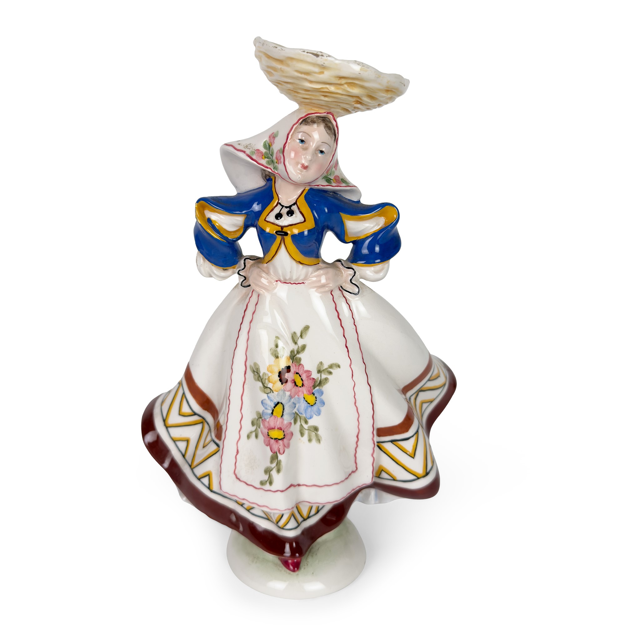 Collezione di quattro sculture in ceramica bianca e policroma, anni '40-'50