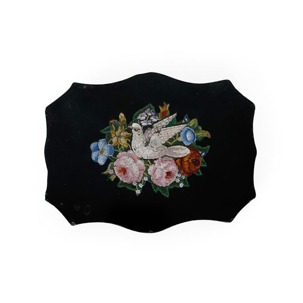 Presse-papier in marmo nero decorato a micromosaico, XIX secolo