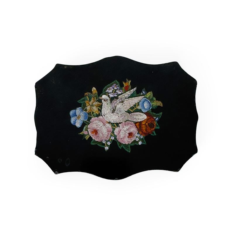 Presse-papier in marmo nero decorato a micromosaico, XIX secolo