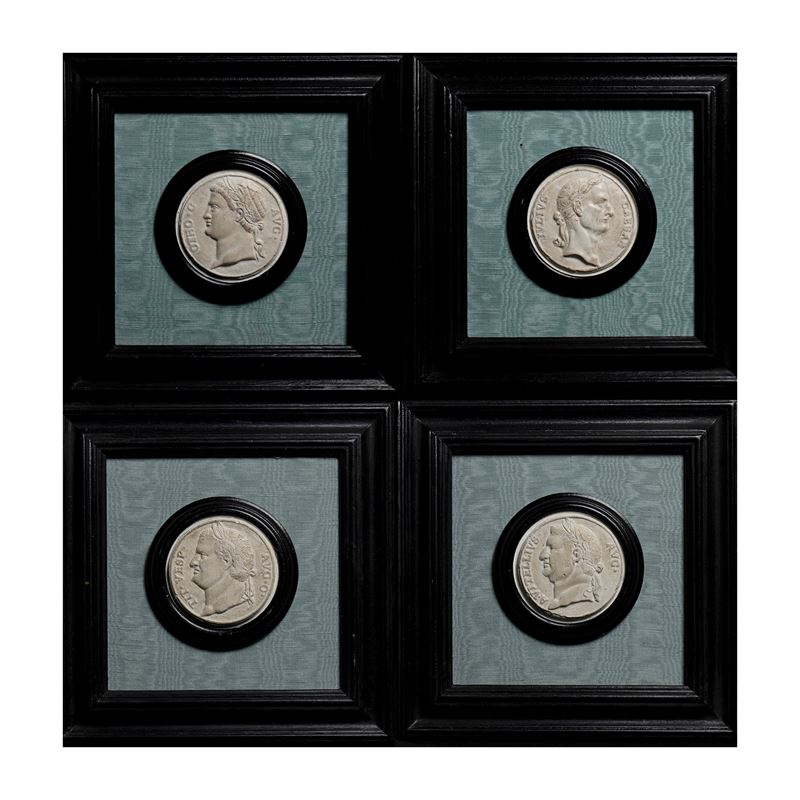 Quattro calchi in gesso di forma circolare, XIX secolo