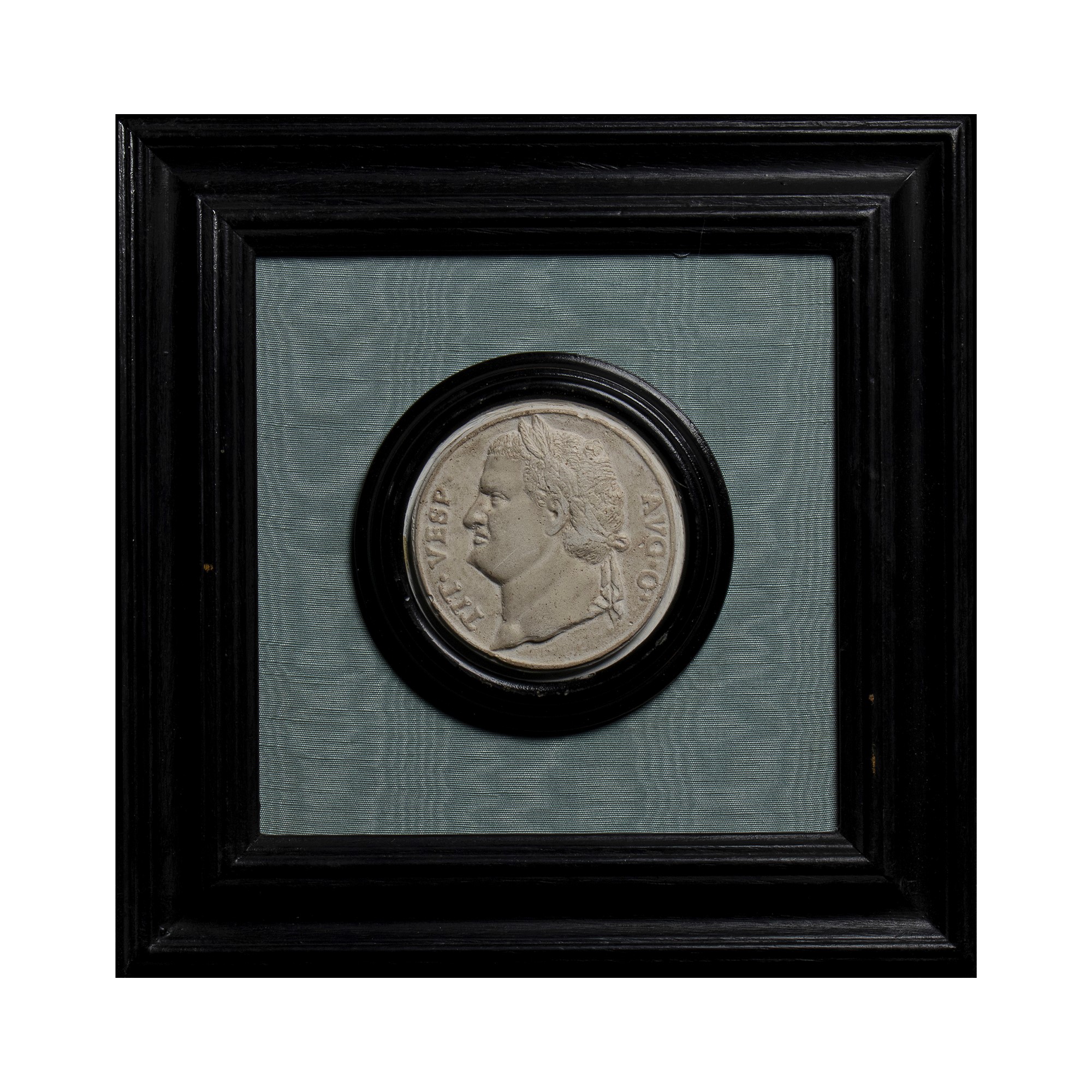 Quattro calchi in gesso di forma circolare, XIX secolo