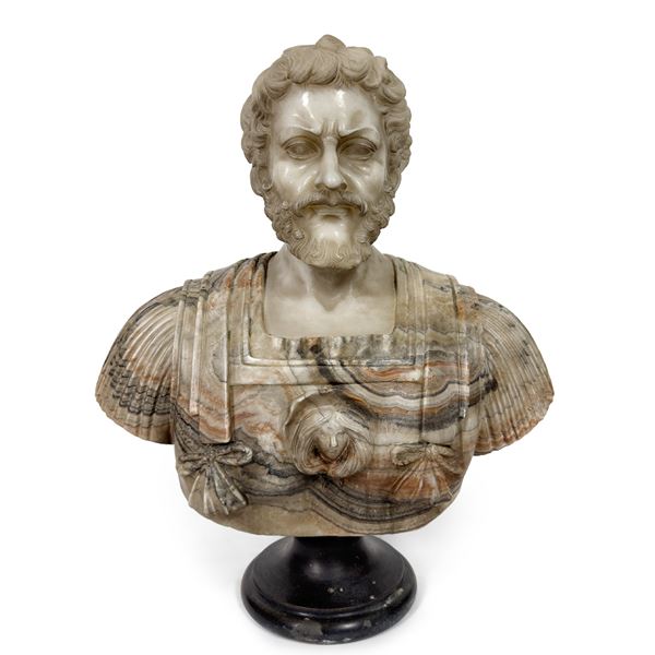 Busto di imperatore in marmo bianco e onice