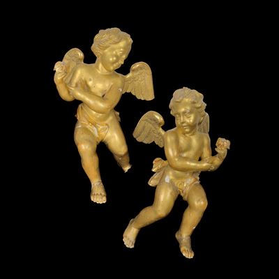 Coppia di putti alati, legno dorato e intagliato, XIX secolo