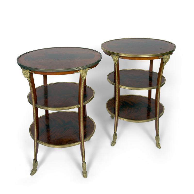 Coppia di gueridons in mogano, Inghilterra