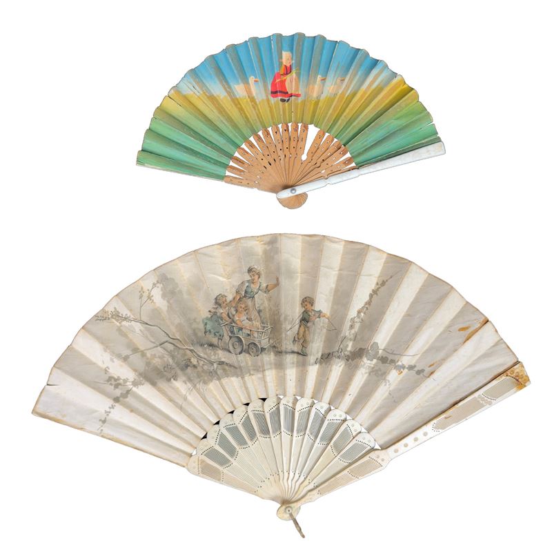 Due ventagli in seta e carta, anni'50