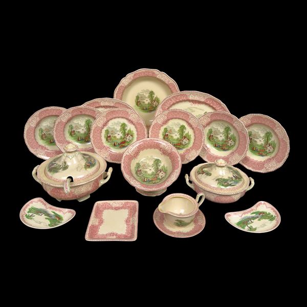Servizio di piatti in terraglia color avorio decorata in rosa, Inghilterra, Royal Doulton