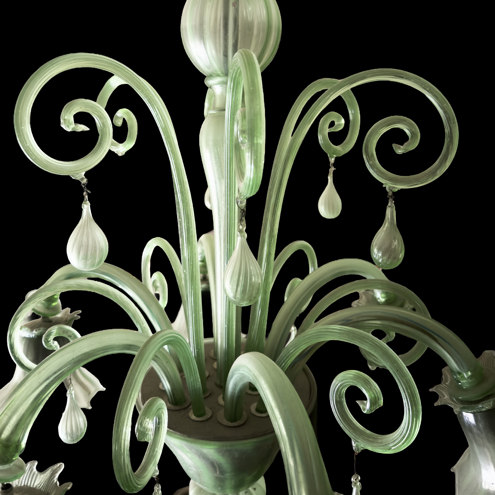 Lampadario a sei luci in vetro soffiato verde, Murano