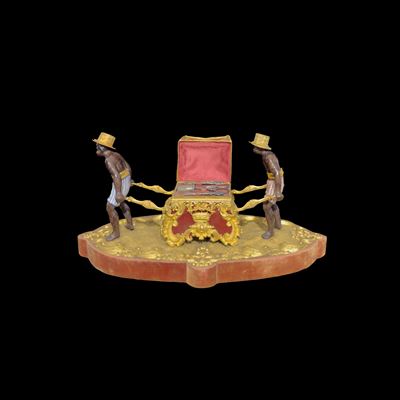 Necessaire da cucito 'Au Bon Sauvage', Francia, XIX secolo, con portatori mori in porcellana