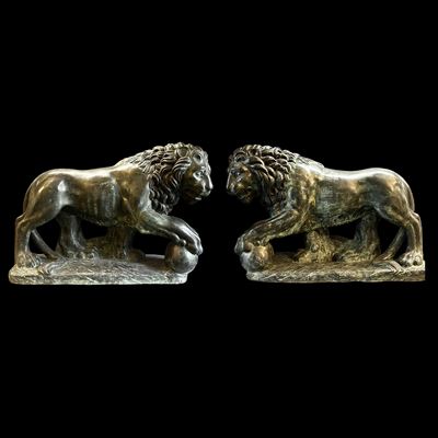 Leoni Medici, coppia di sculture in bronzo patinato