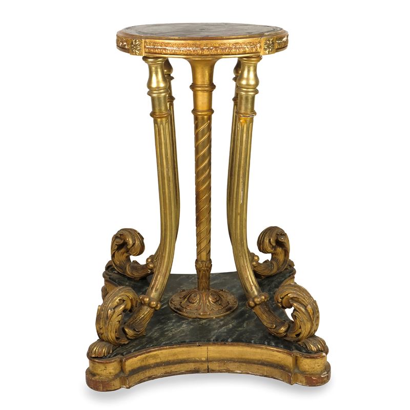 Gueridon in legno dorato, XIX secolo