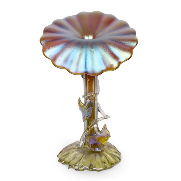 Jack in the pulpit, vaso in vetro iridescente, Manifattura Loetz, circa 1910
