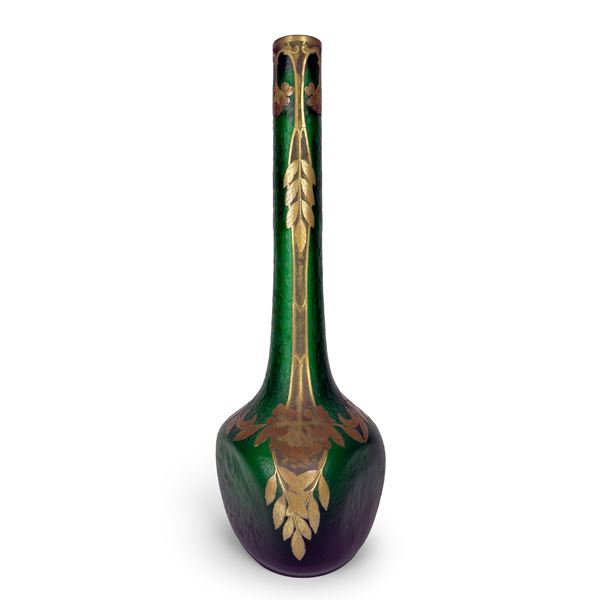 Vaso in vetro spesso verde e dorato, probabilmente Austria, Jugendstil