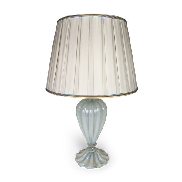 Lampada in vetro opalino