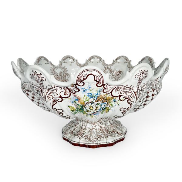 Grande centrotavola in ceramica bianca e policroma