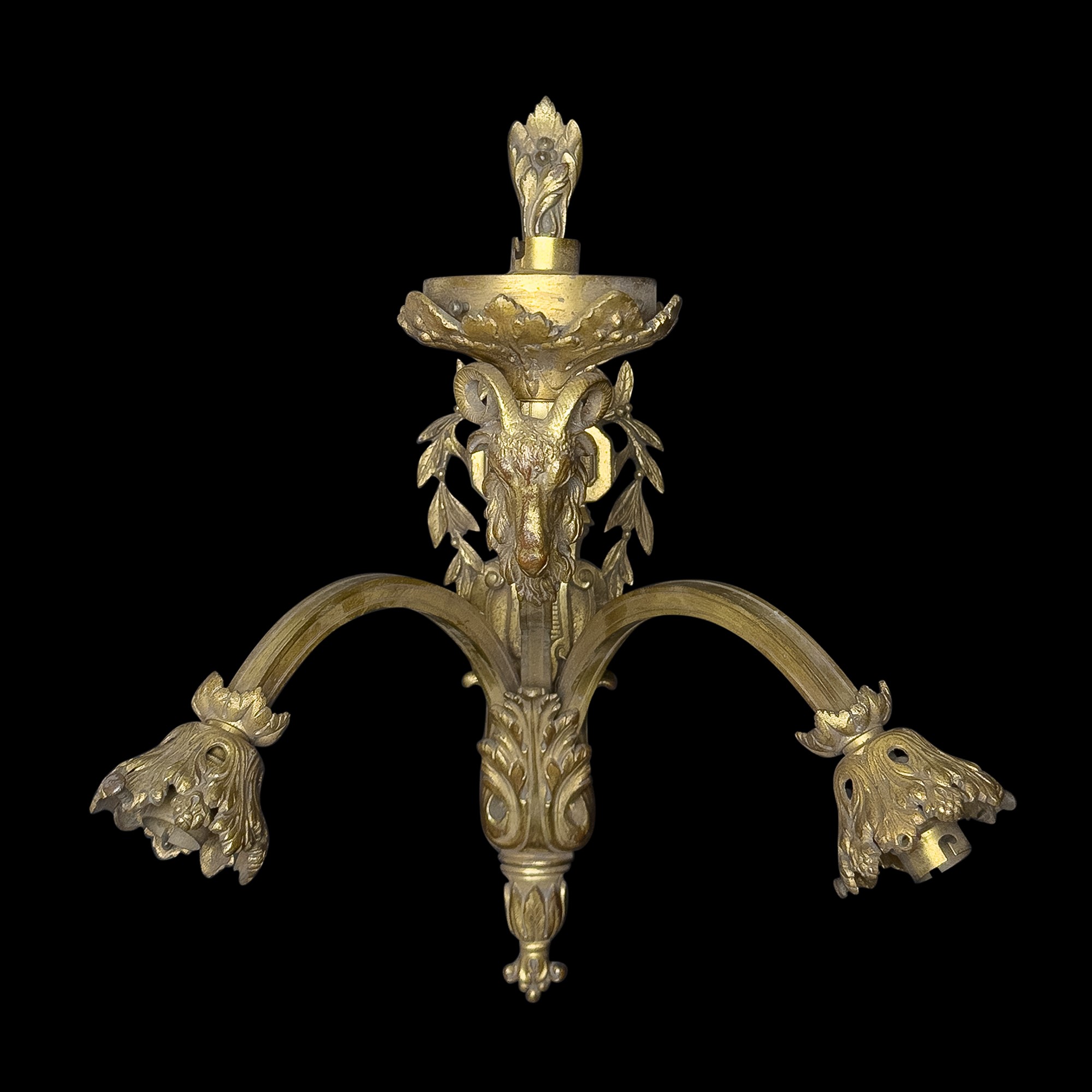 Coppia di appliques a tre luci in bronzo dorato, Francia, XIX secolo