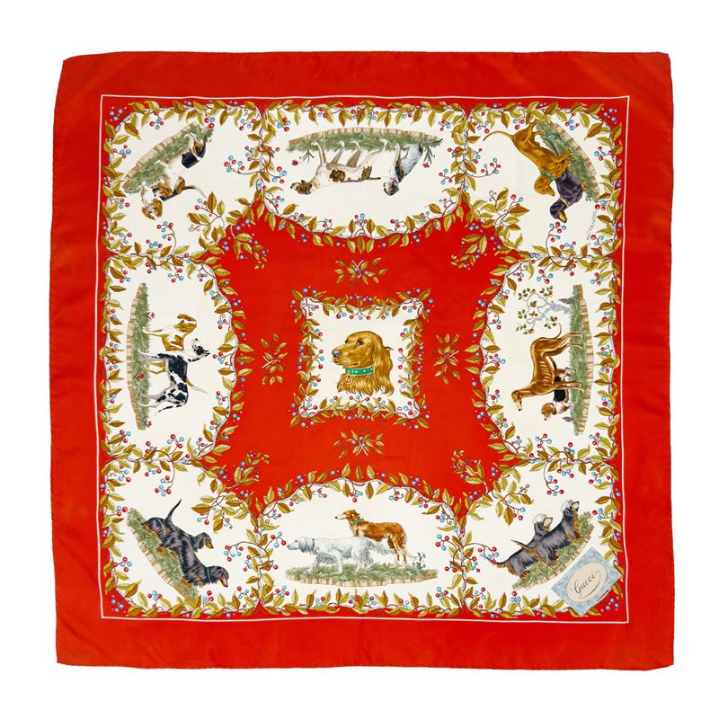Gucci, Foulard in seta con stampa policroma su disegno di Vittorio Accornero