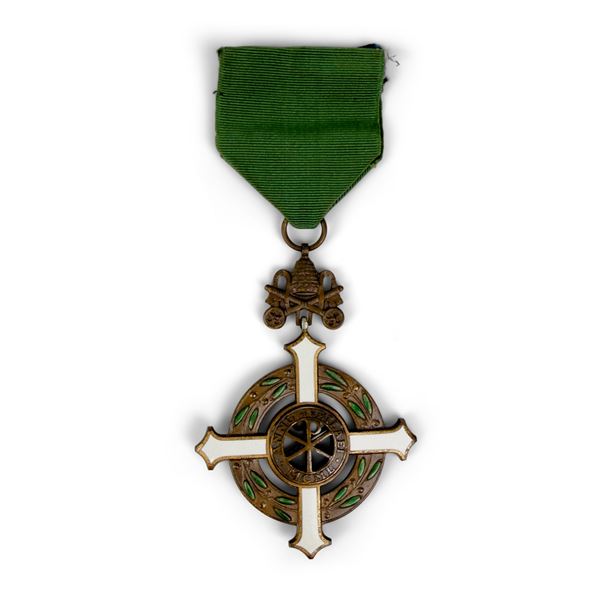 Pio XII, Gran Croce ai Benemerenti per l'Anno Santo 1950