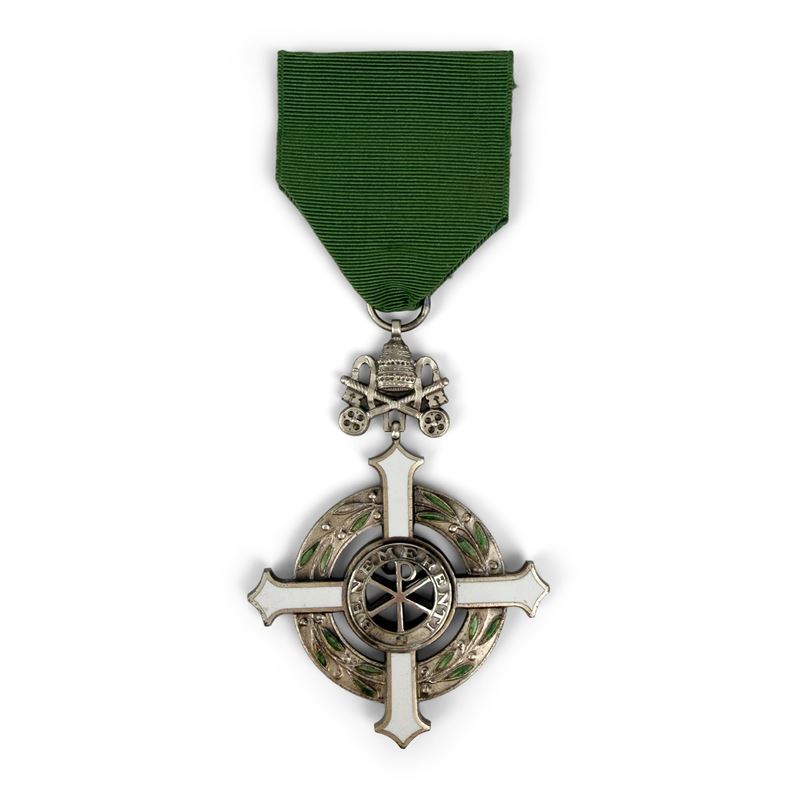 Pio XII, Gran Croce ai Benemerenti per L'anno Santo 1950