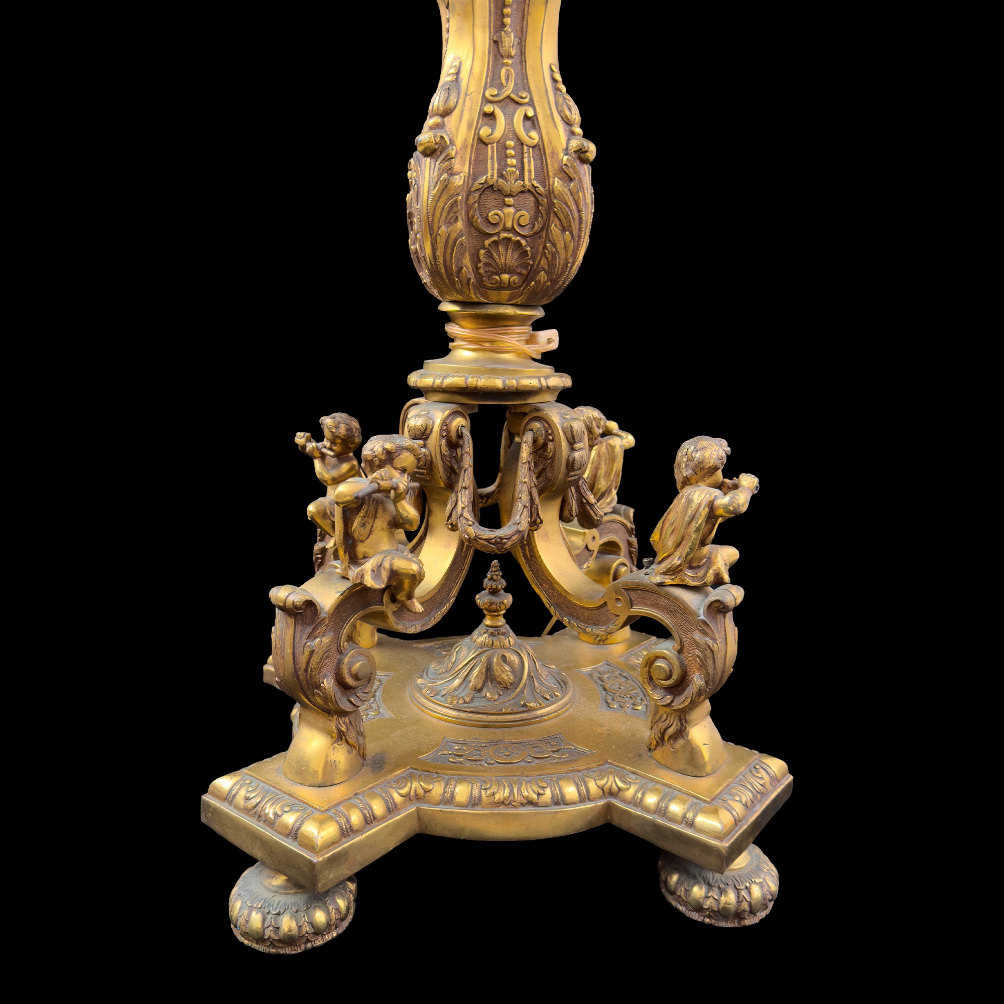 Flambeau da Terra in Bronzo Dorato a Diciassette Luci
