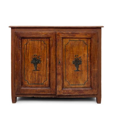 Coppia di Antiche Credenze in Legno Laccato Ocra