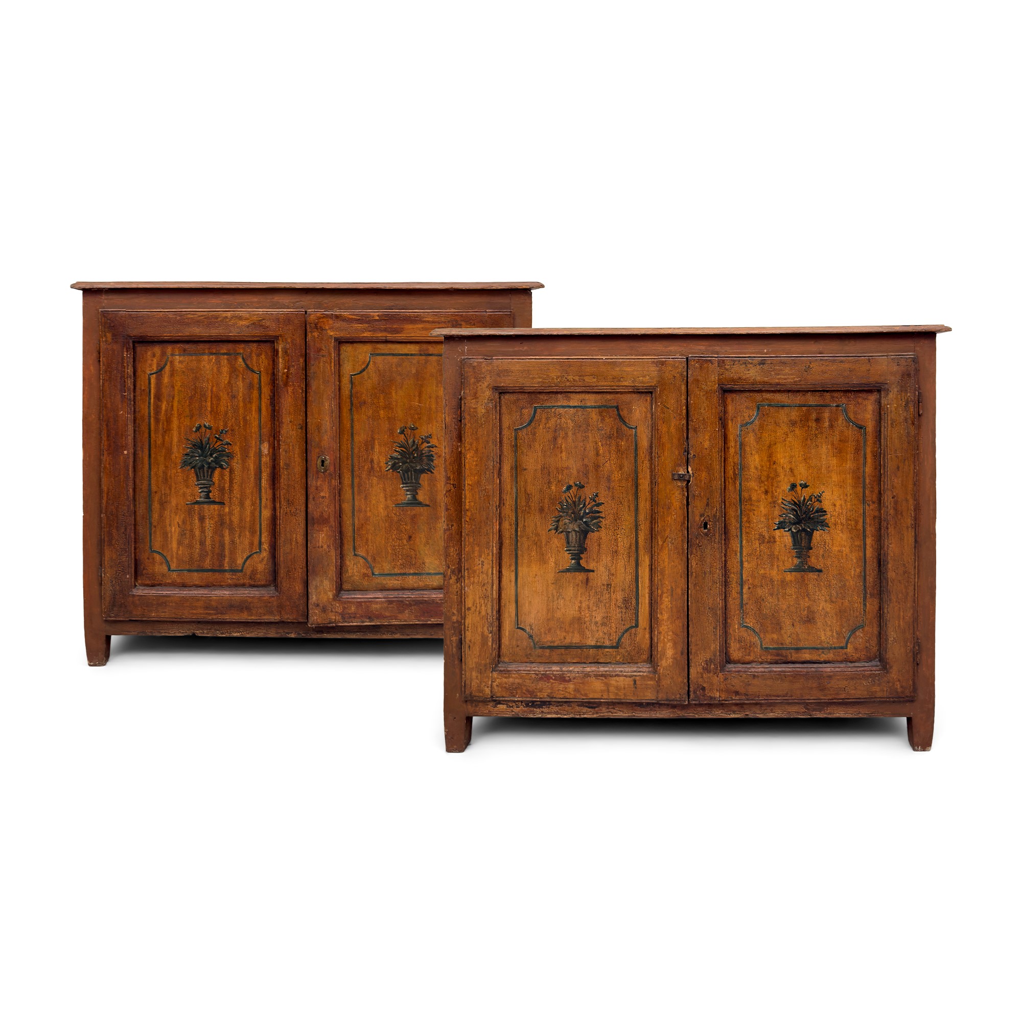 Coppia di Antiche Credenze in Legno Laccato Ocra
