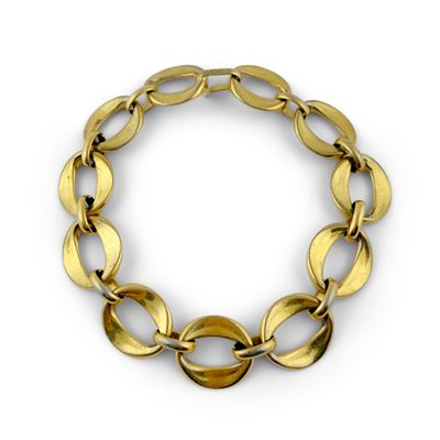 Chanel, collier a catena in metallo dorato (anni ’60)