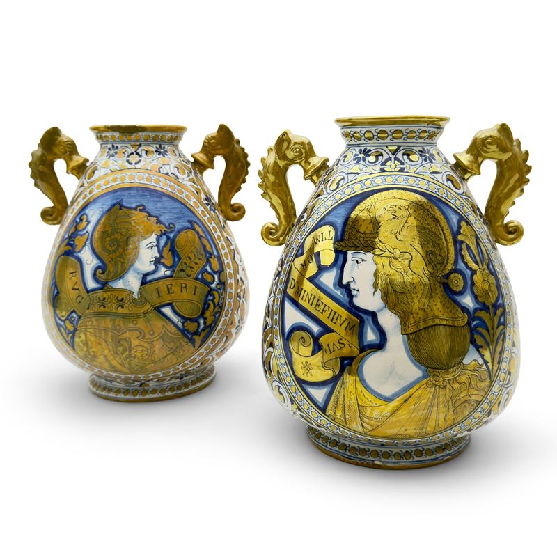 Coppia di Vasi in Maiolica a Lustro, Firenze, Cantagalli