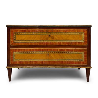 Cassettone in Legno Laccato in Policromia, XVIII Secolo