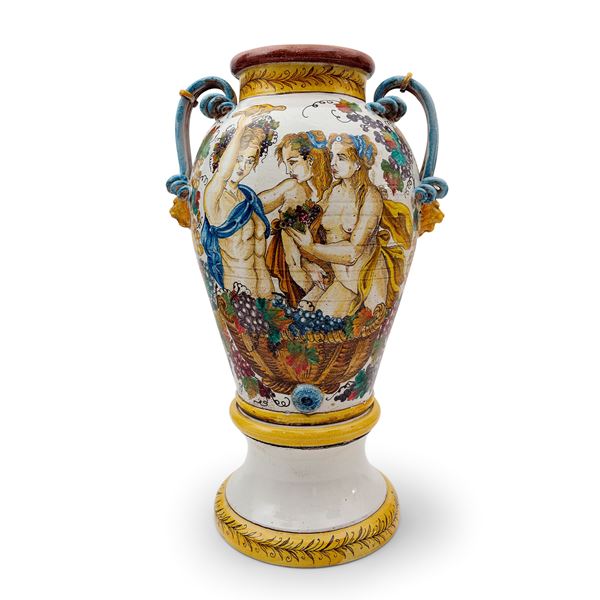 Grande vaso biansato in maiolica bianca e policroma, Bagno a Ripoli (Firenze), Stefania Binati