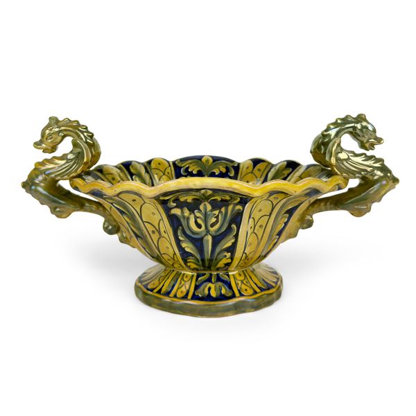 Centrotavola in maiolica a lustro giallo e blu, Robbia