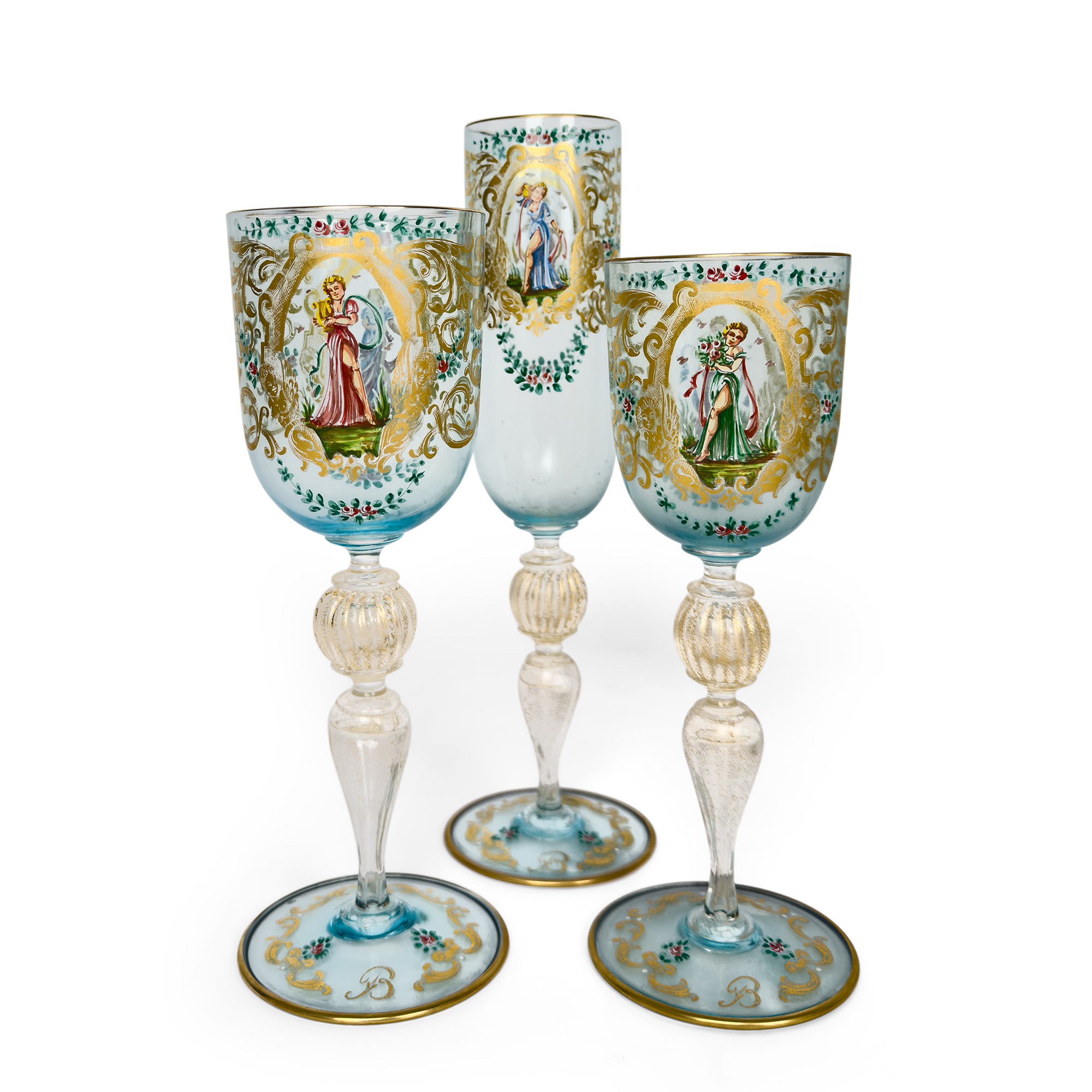 Murano, Servizio di bicchieri in vetro soffiato azzurro, dorato e dipinto