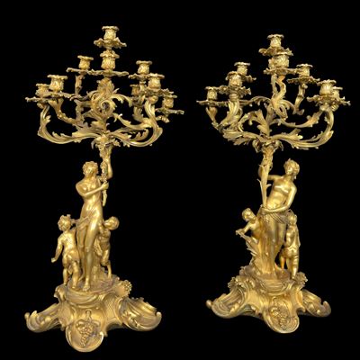 Francia, Coppia di flambeaux in bronzo dorato, XIX secolo