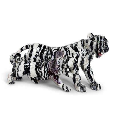 Tigre con cucciolo, gruppo scultoreo in marmo bianco e nero