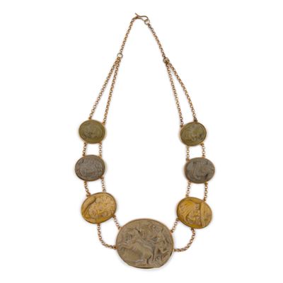 Collier, pietra lavica e pietra giallo antico su montatura in oro 9 kt., Napoli, XIX secolo