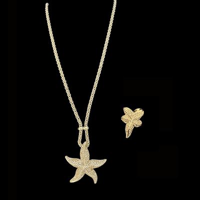Roberto Cavalli, collana e anello a stella marina in metallo dorato con strass