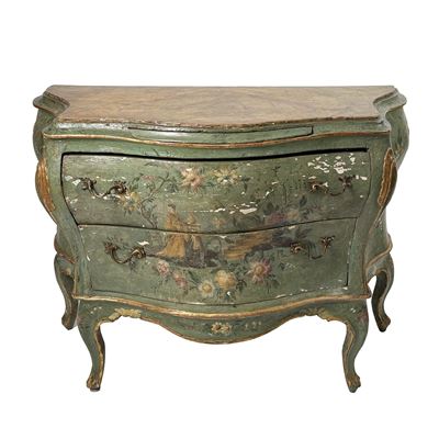Commode veneziana, legno laccato verde, metà del XVIII secolo