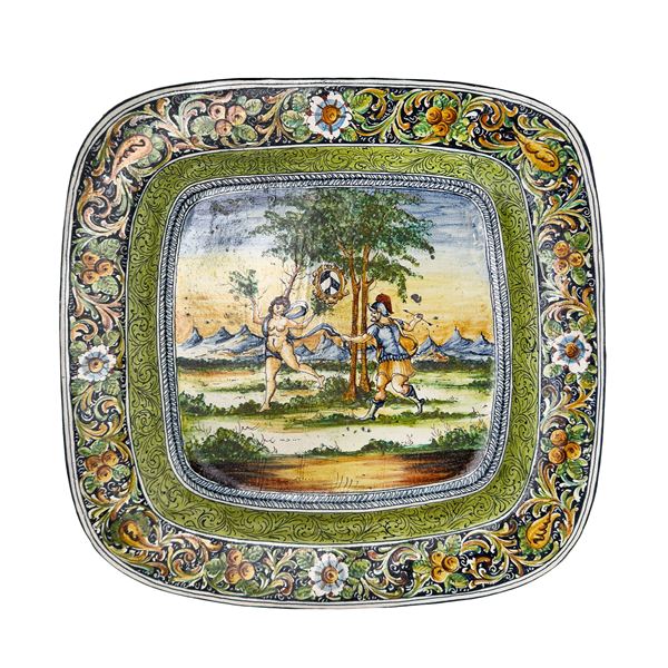 Grande piatto in maiolica policroma