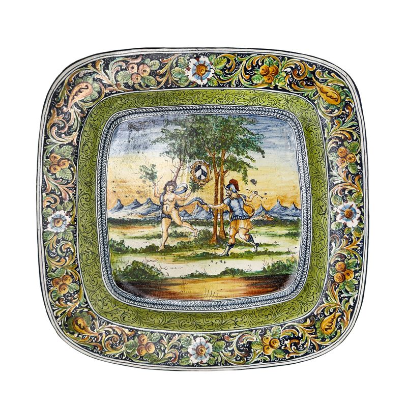 Grande piatto in maiolica policroma quadrangolare, Apollo e Dafne