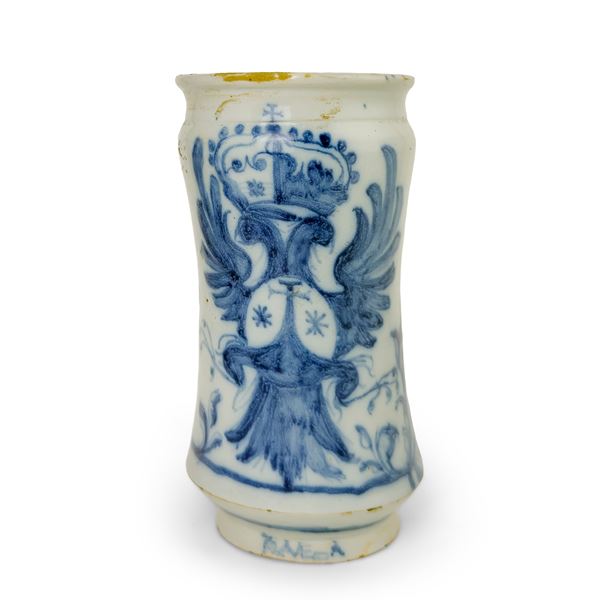 Albarello in maiolica bianca e blu, Talavera, XVIII secolo