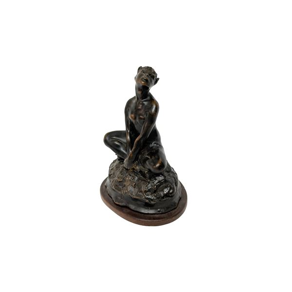 Satiro seduto, scultura in terracotta patinata, periodo Liberty