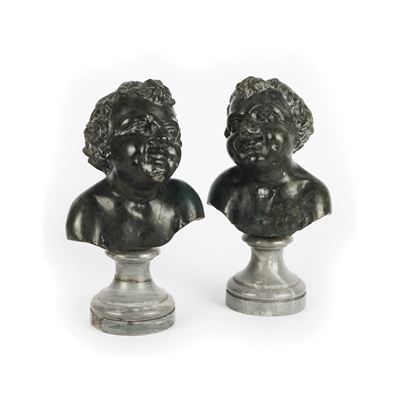Busto di putto, base tornita in marmo bardiglio, XIX secolo