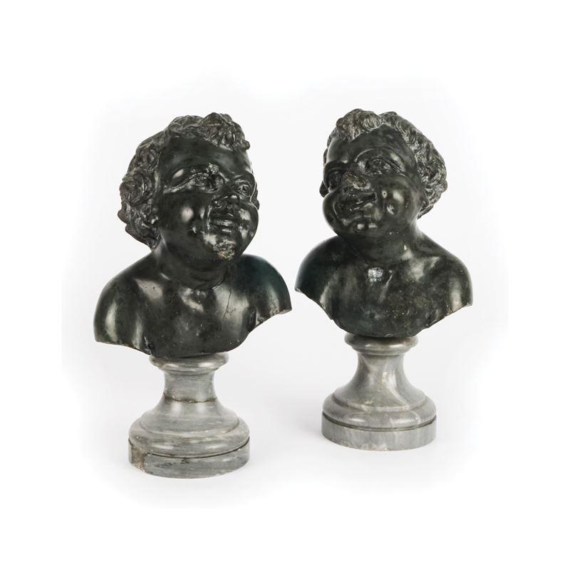 Busto di putto, base tornita in marmo bardiglio, XIX secolo