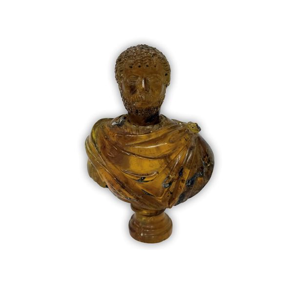 Busto di imperatore romano in ambra, XIX secolo