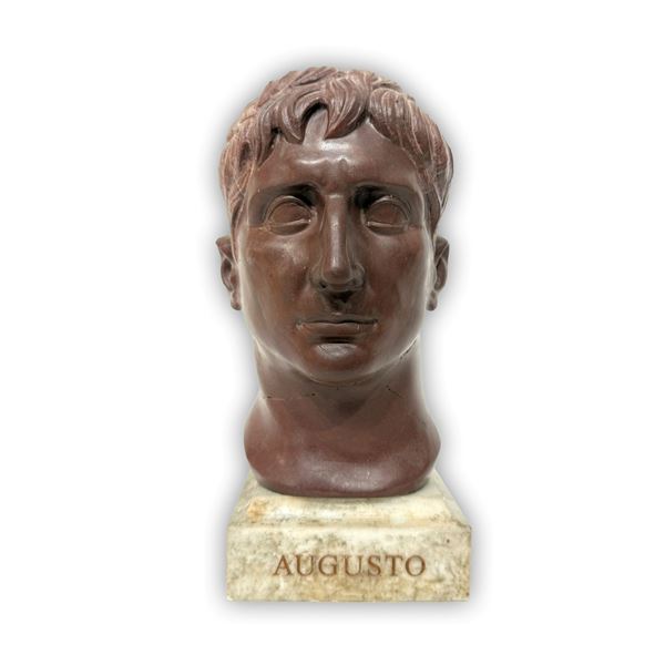 Testa di Augusto in marmo rosso antico