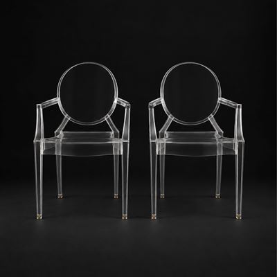 Philippe Starck per Kartell, Coppia di poltrone impilabili “Louis Ghost” in plexiglas