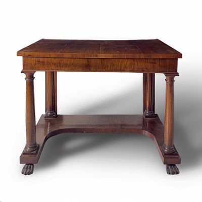 Console in noce, piano rettangolare, XIX secolo